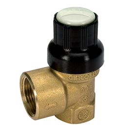 Предохранительный клапан для водоснабжения 1/2" x 3/4" - 7 бар R140C-1 Giacomini R140CY010